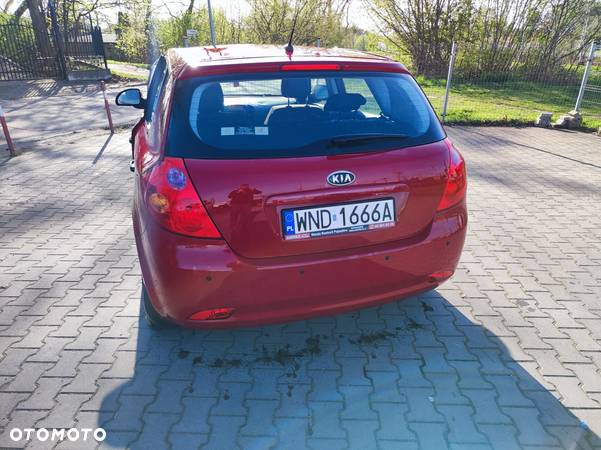 Kia Ceed Cee'd 1.4 Comfort + - 2