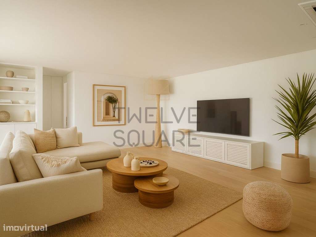 Apartamento T3 Em Leiria Condominio Fechado Com Logradouro De 2033