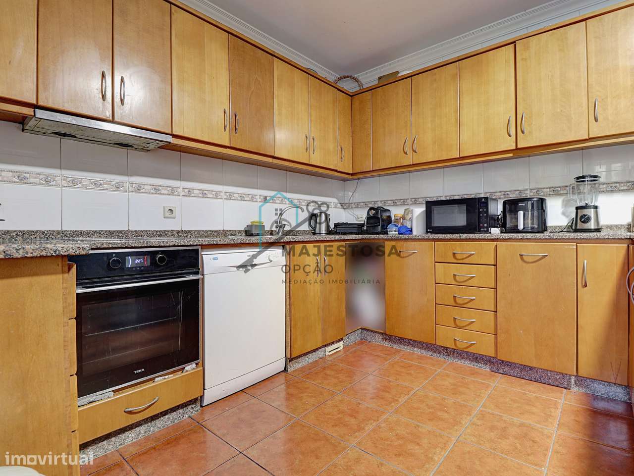 Andar de Moradia T3 em Condomínio Privado — Priscos-25