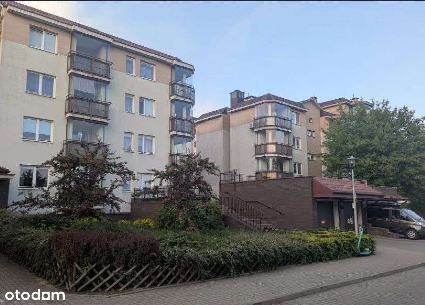 Atrakcyjne, przytulne 4-pokojowe na Bielanach-18