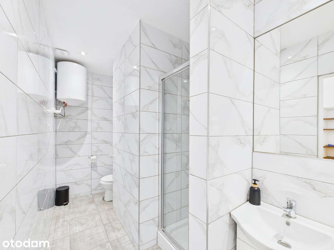 Sprzedaż bezpośrednia – 2 w 1 , Krakowskie Przedmieście - Pełny obrazek: 5/12