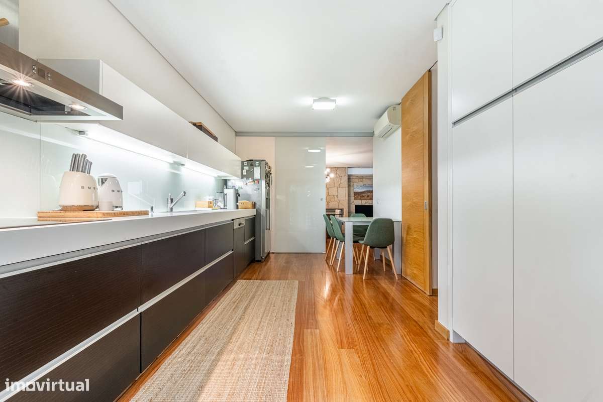 Moradia T3 + escritório à venda em Fraião - Braga-10