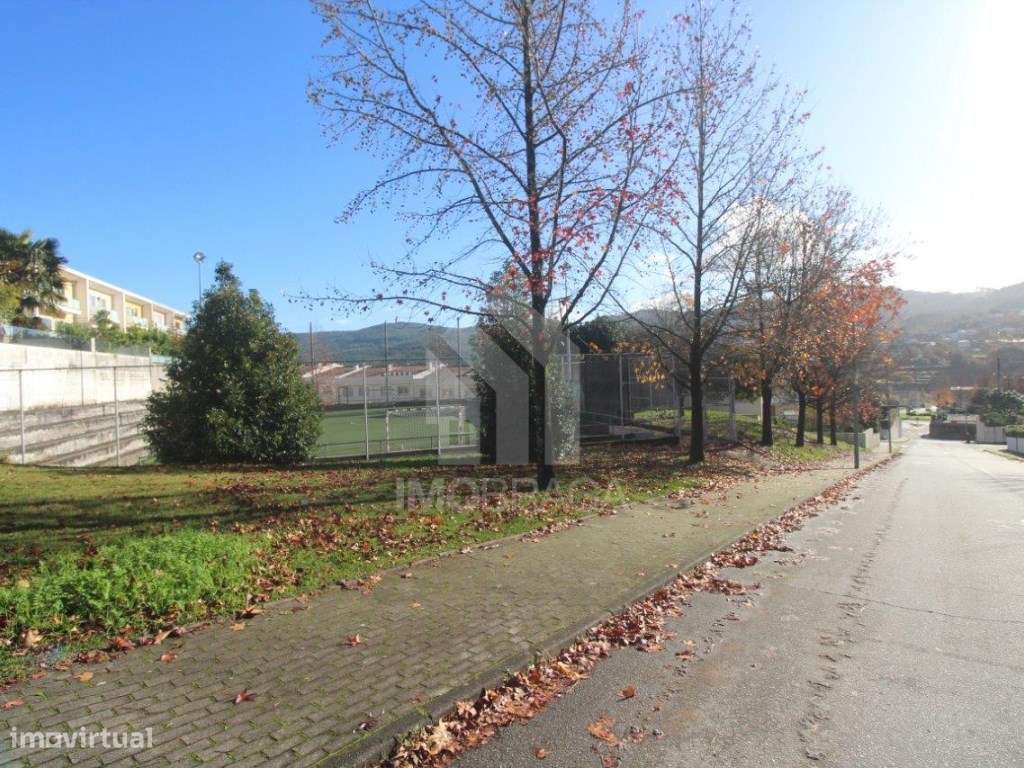 Venda de Terreno para Lotear, em Gualtar, Braga-29