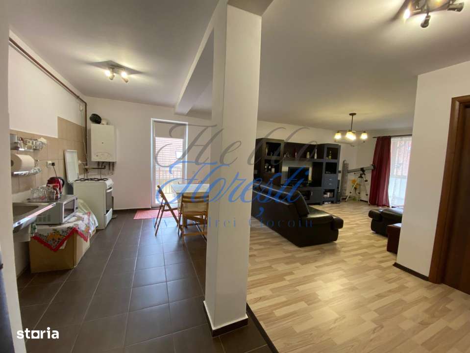 Apartament 3 camere 82mp | terasa 35 mp | parcare inclusa | zona Porii - Imagine principală: 3/12