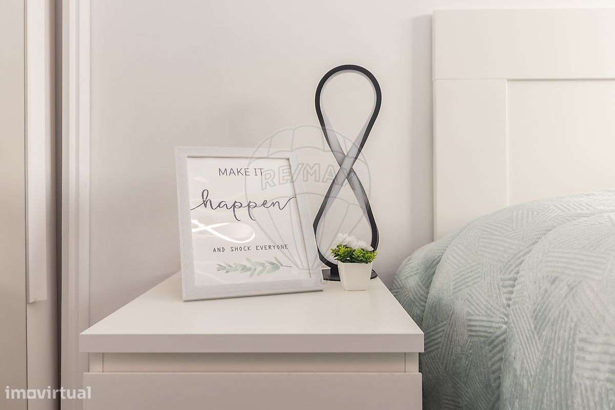 Apartamento t2 para venda na Baixa da Banheira-17