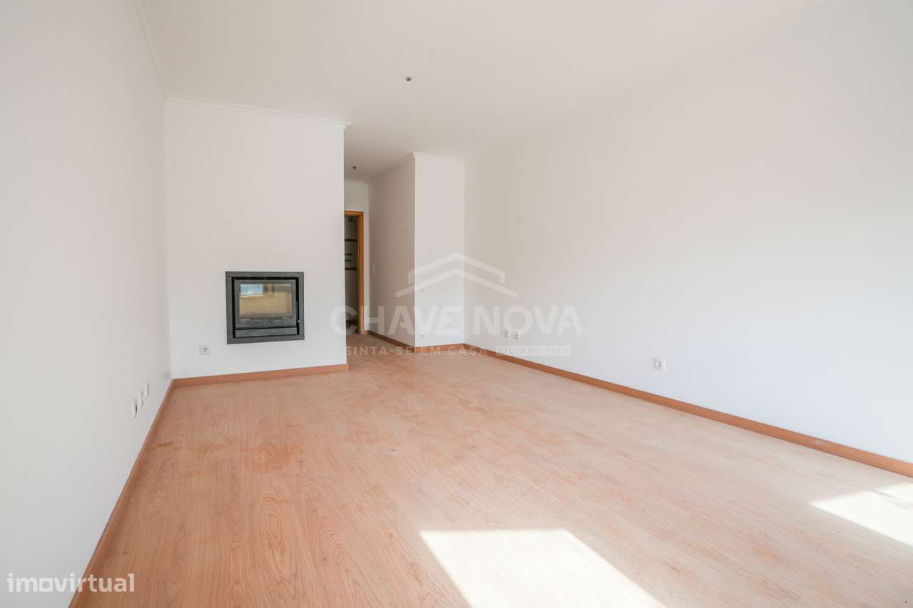 Apartamento T2  à Venda em Melres – Viva Perto do Rio Douro-10