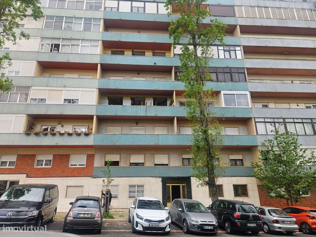 Apartamento T3 Novo com Varanda em Benfica-23