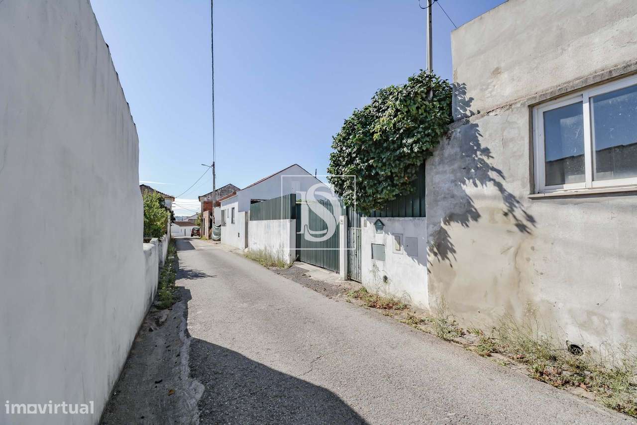Moradia T2 em Alferrarede – Abrantes-16