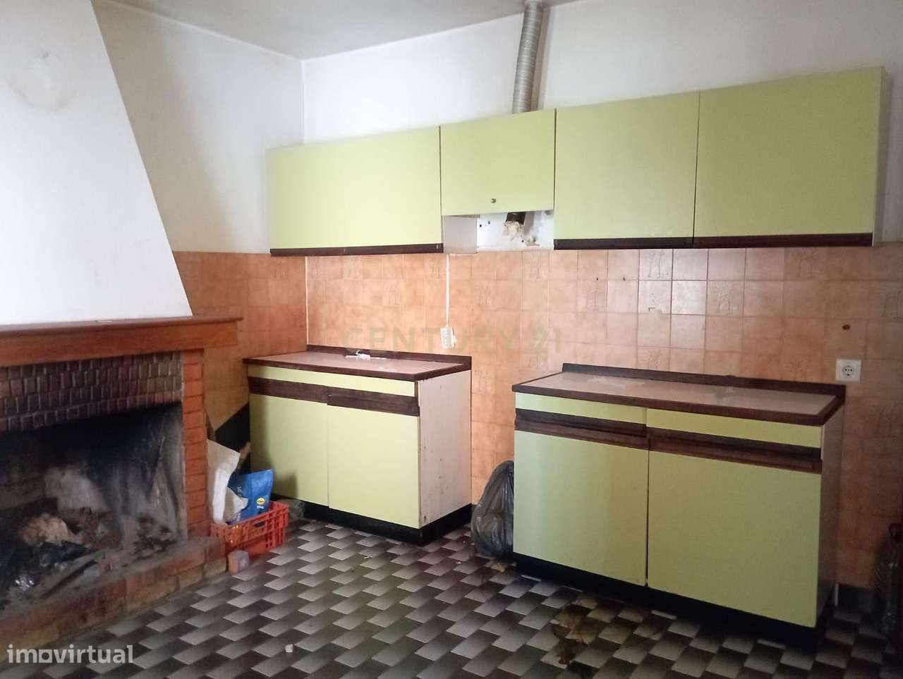 Casa  para Recuperação em Bragança - 4 Quartos - Grande imagem: 2/7