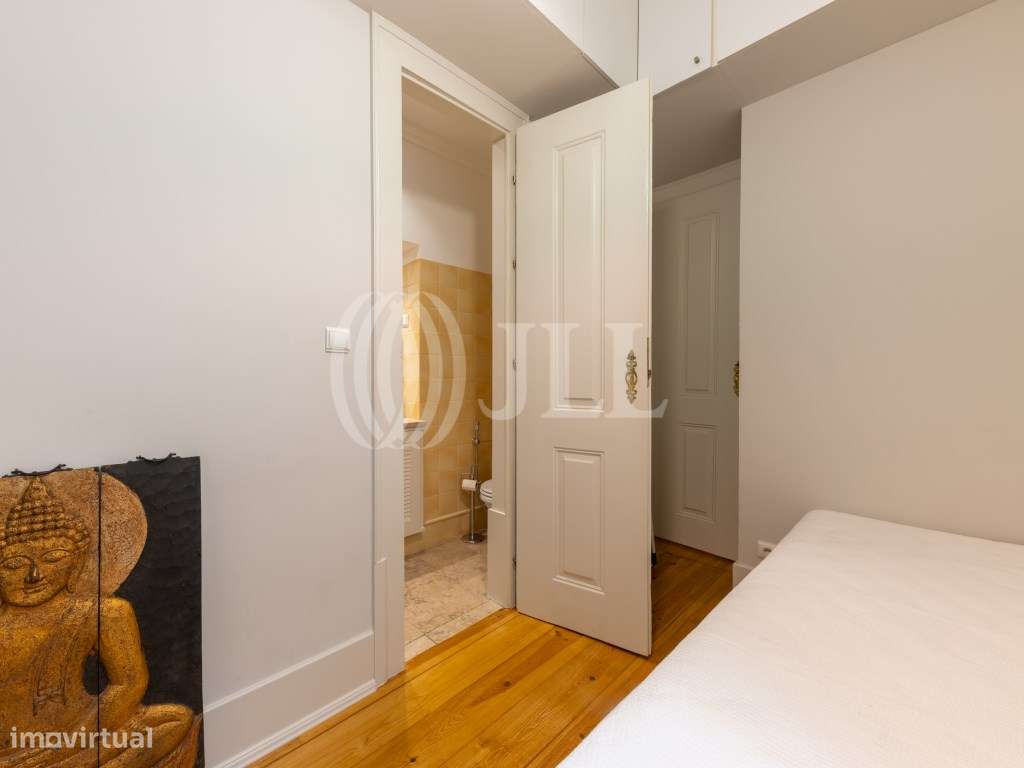 Apartamento T4 com garagem, no Chiado, em Lisboa-39
