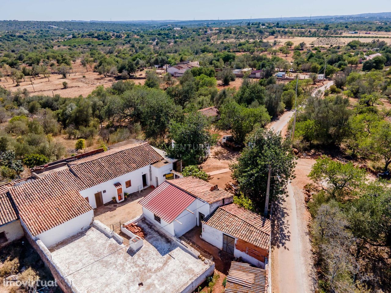 Casas de campo com Terreno de 11000m2 em Monte Branco, Silves