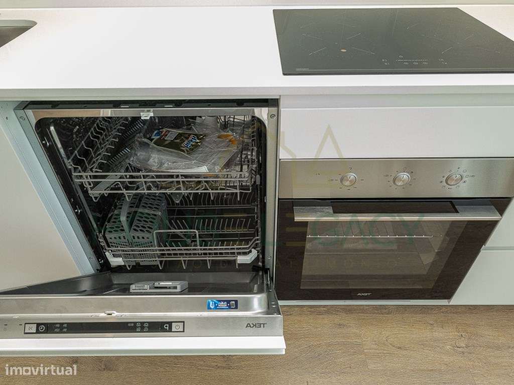 Apartamento T0 Novo com Varanda e Lugar de Garagem | Agra Campus 3 ...-11