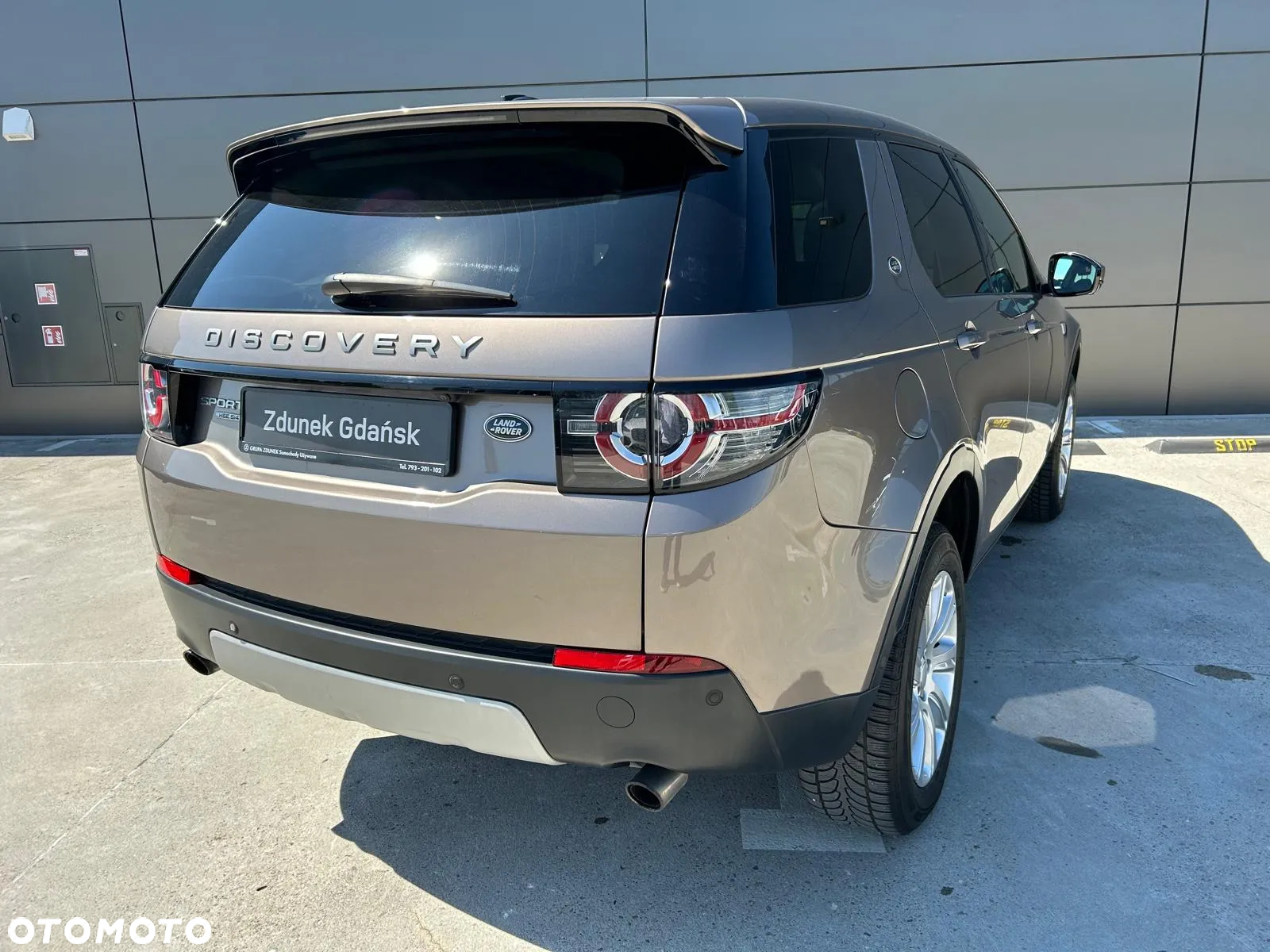 Land Rover Discovery Sport 2.0 Si4 HSE - 5