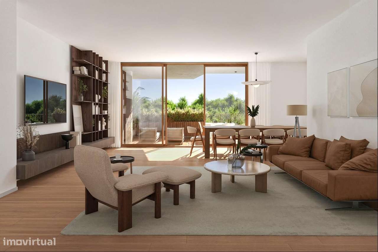 Apartamento T2 com piscina, Belas Clube de Campo, Lisboa-0