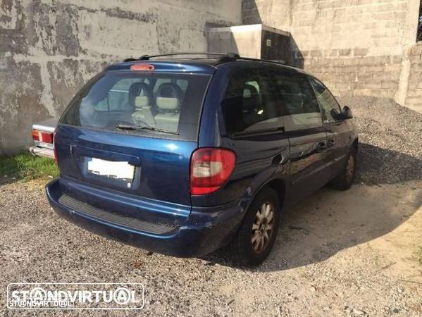 Chrysler Voyager 2.5 CRD para peças - 2