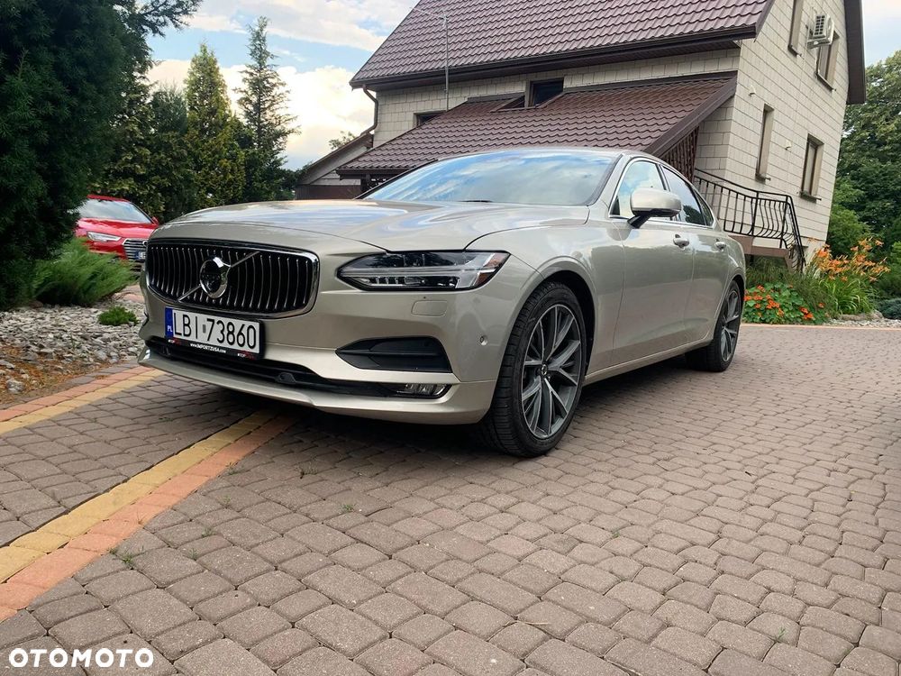 Volvo S90