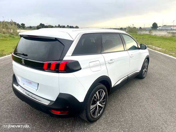 Peugeot 5008 1.5 BlueHDi Allure EAT8 - 3