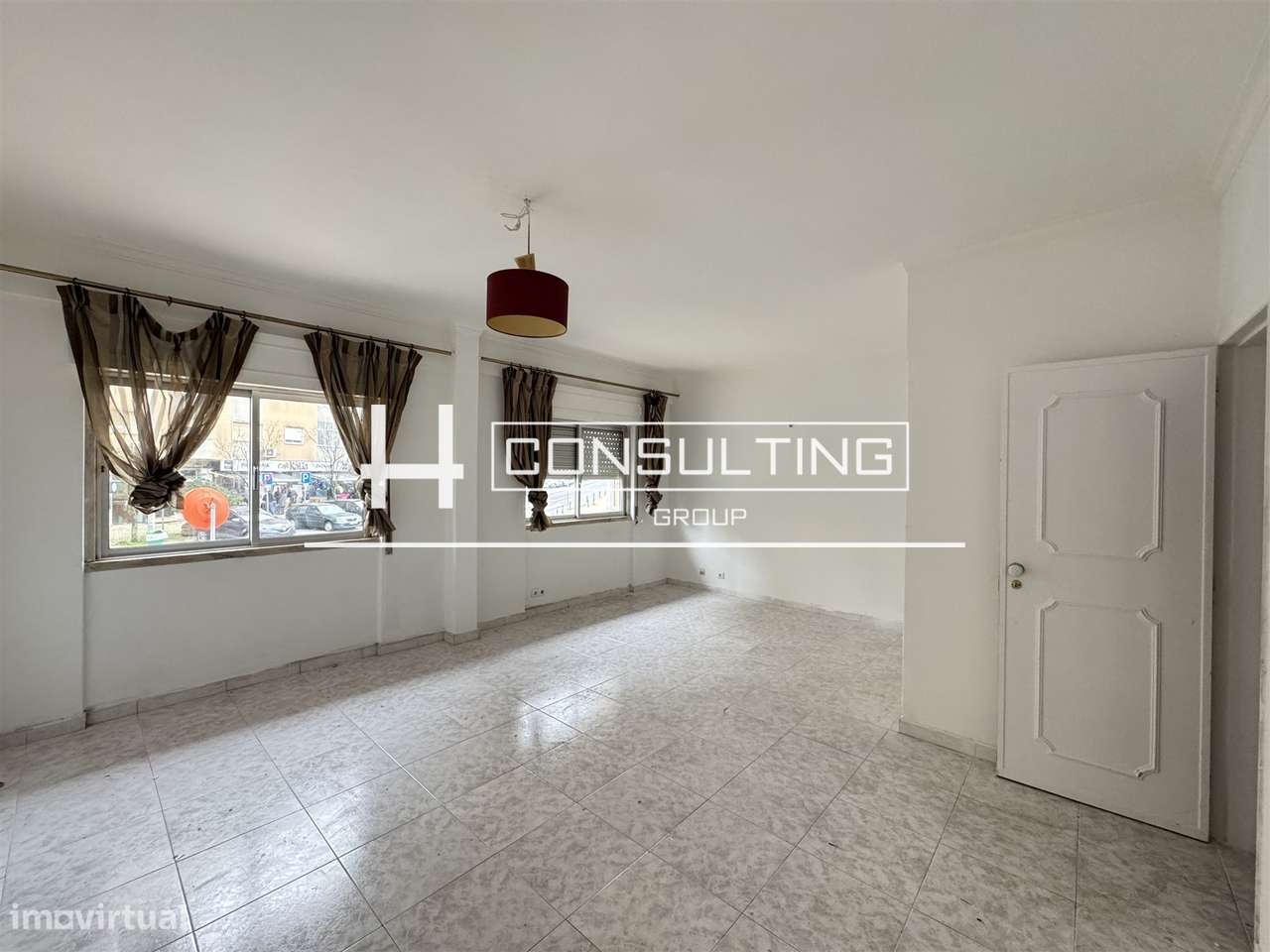 Apartamento T3 Venda em Mina de Água,Amadora-4