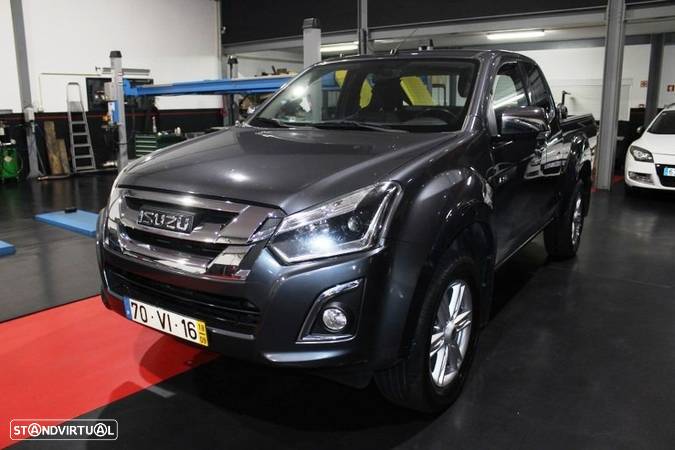 Isuzu D-Max 1.9 Ddi CD 4WD LS CM - 1