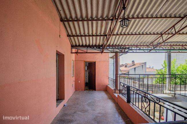 Moradia na rua direita - Grande imagem: 2/3