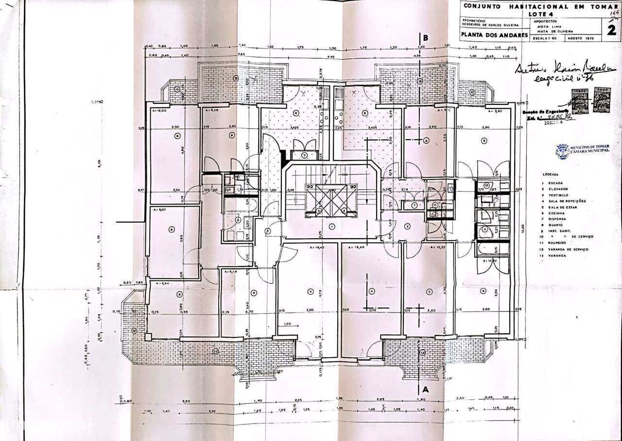 Apartamento T4 Remodelado no Centro de Tomar-19
