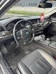 BMW Seria 5 528i xDrive - 12