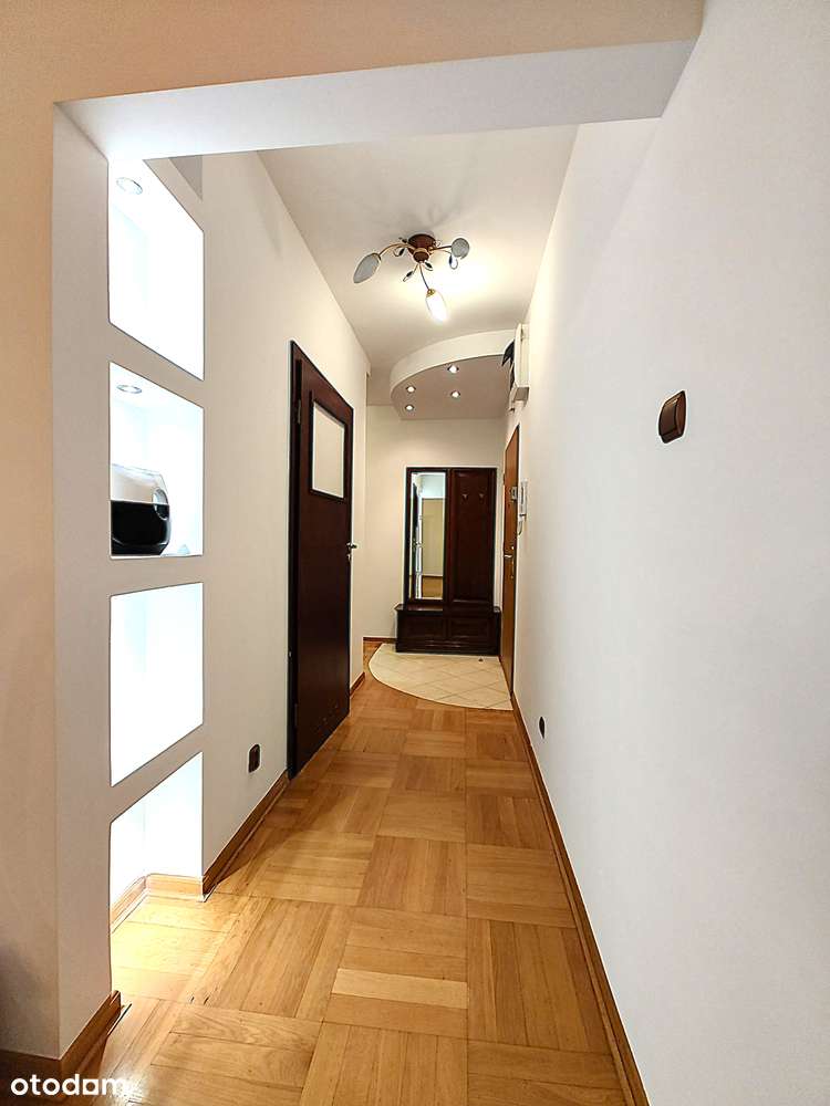 Sprzedaż 84m2 3 pokoje 2 garaże Bemowo Górce-8