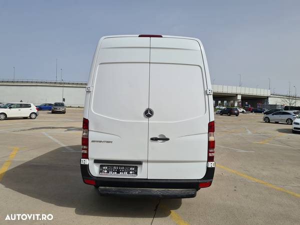 Mercedes-Benz sprinter - 9