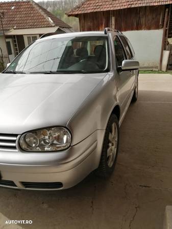 Volkswagen Golf 1.6 - 3