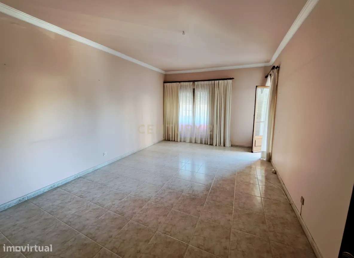 Apartamento T4 - Grande imagem: 2/20