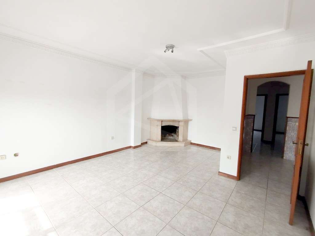 Apartamento T2 em Abergaria-a-Velha - Grande imagem: 2/28