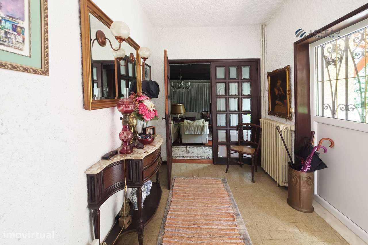 Quinta T4 com 3.670 m² de Terreno em Bitarães, Paredes-7