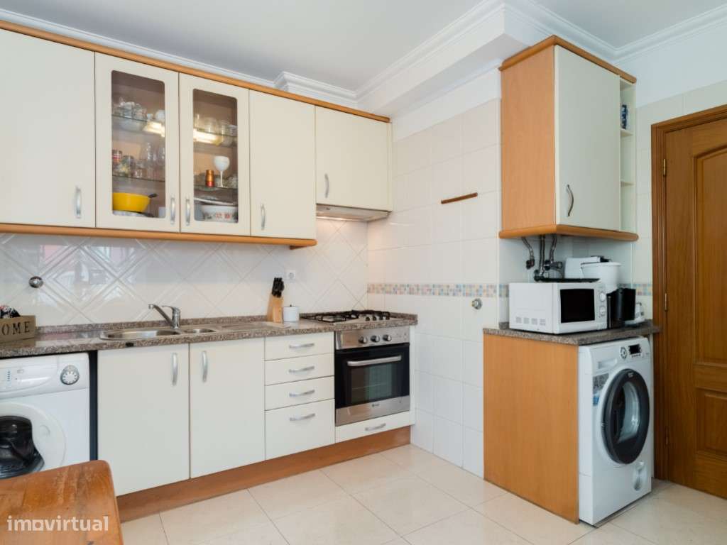 Apartamento T1 com Parqueamento e Arrecadação - Brandoa (Encosta do...-5