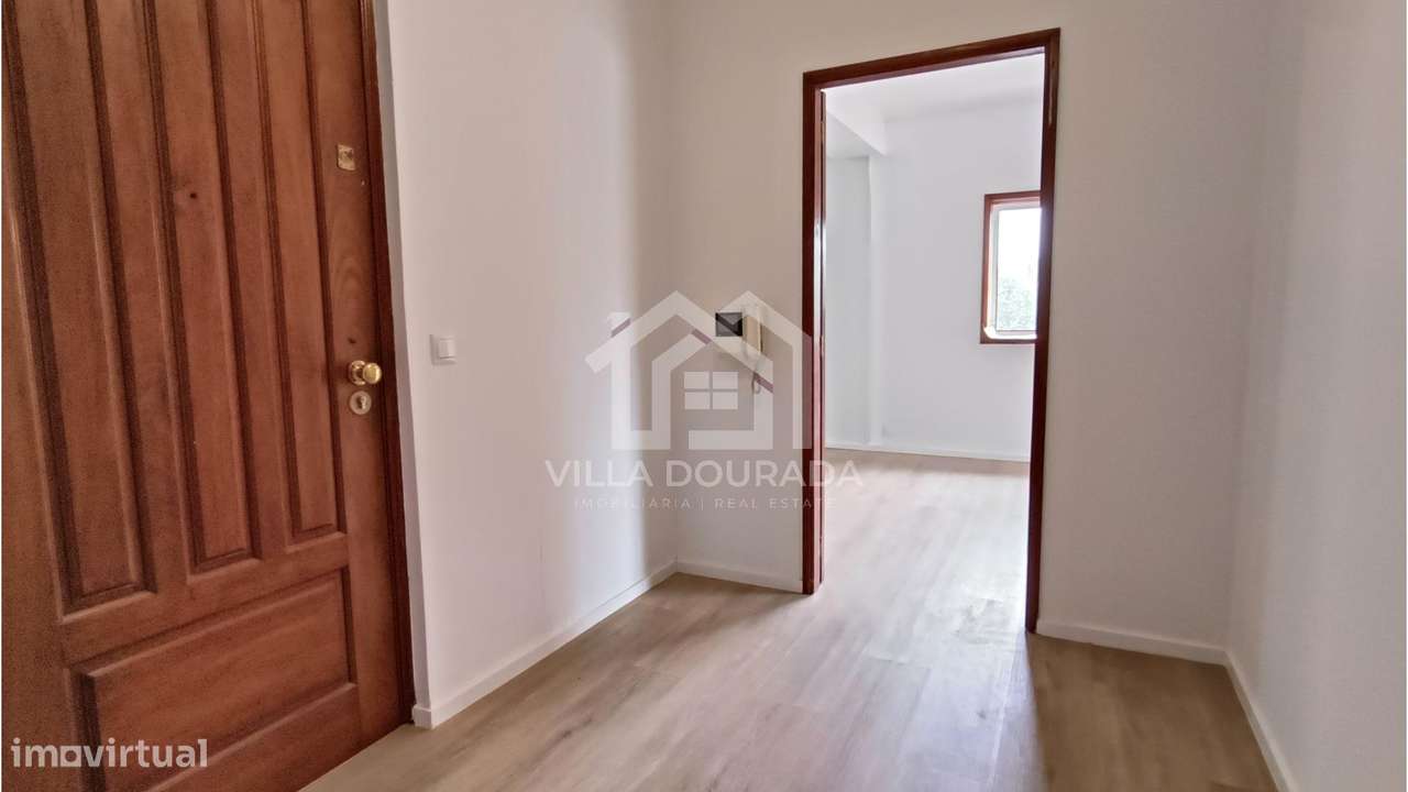 Bom apart. T2  prx estação Rio Tinto-13