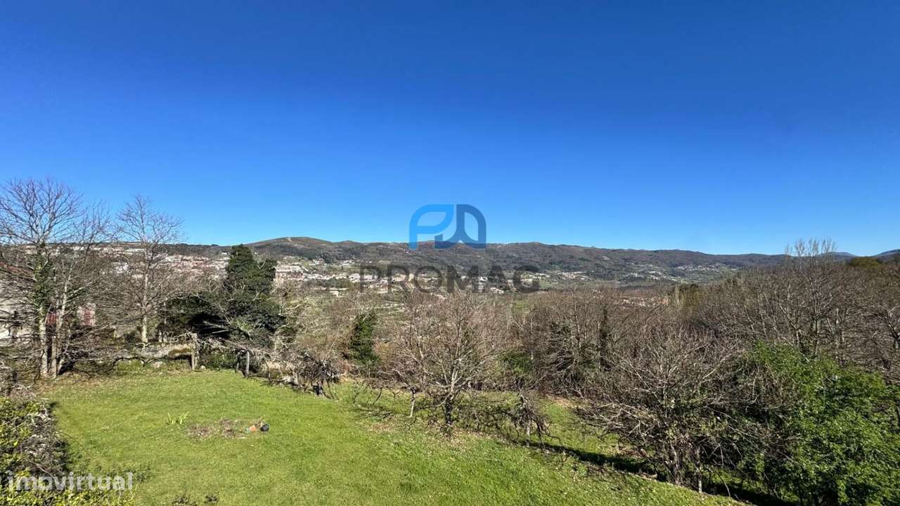 Oportunidade Única: Conjunto 3 Moradias em Granito Vistas Panorâmicas-8