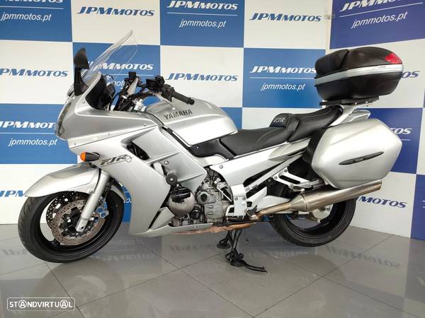 Yamaha FJR 1300 - 1