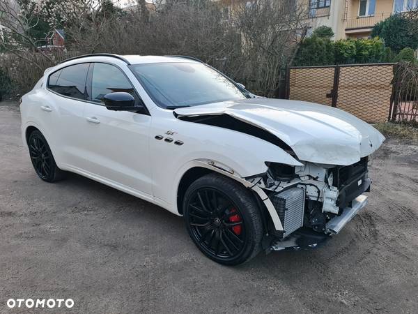 Maserati Levante Q4 GranSport - 7