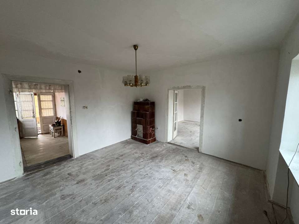 De vanzare casa 2 camere – str. Aurel Vlaicu - Imagine principală: 3/6