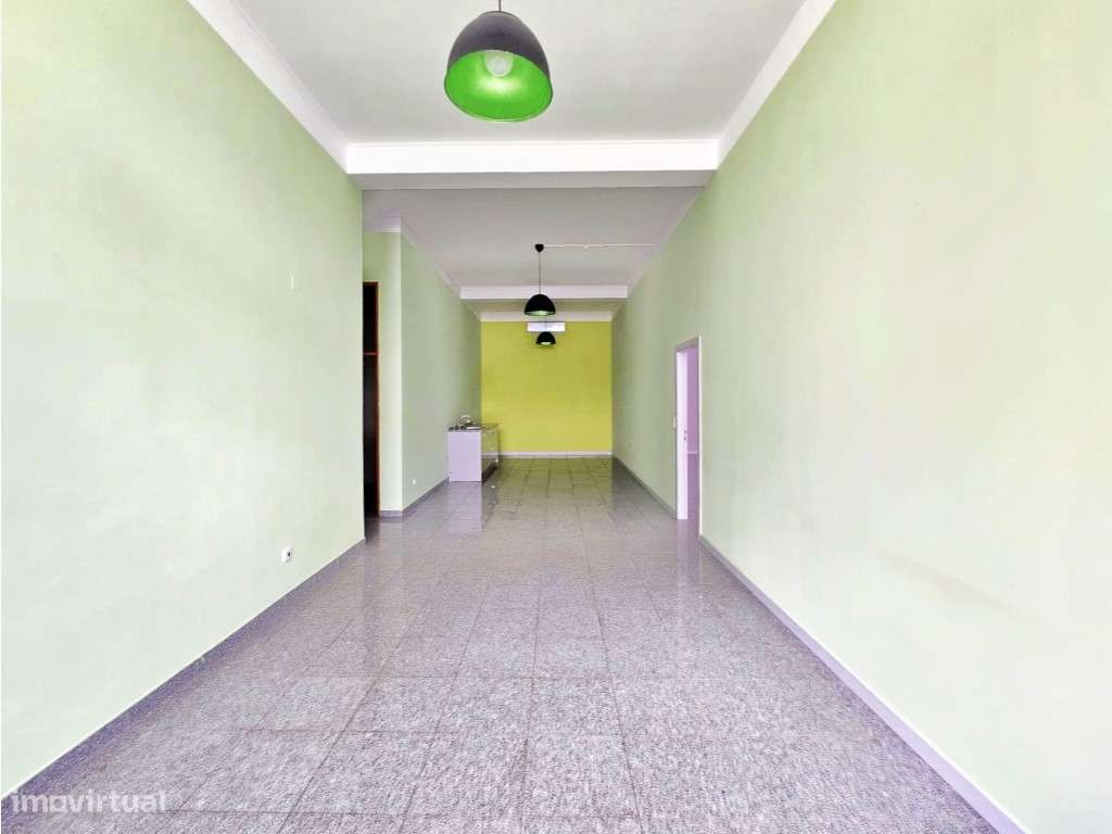 Loja no centro do Porto-9