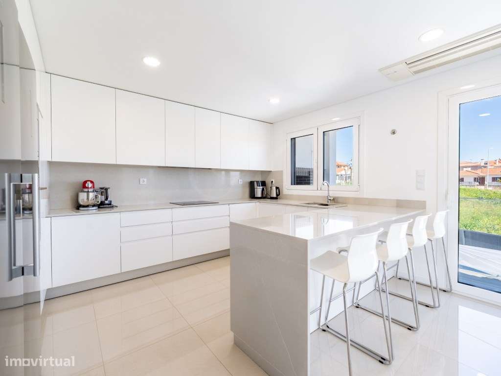 Moradia T6 c/ Piscina | Cascais-11