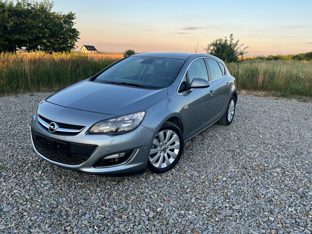 Opel Astra J (2009-2019) 1.4 Turbo Innovation 2014