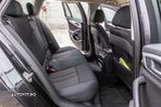 BMW Seria 5 520d Touring - 6