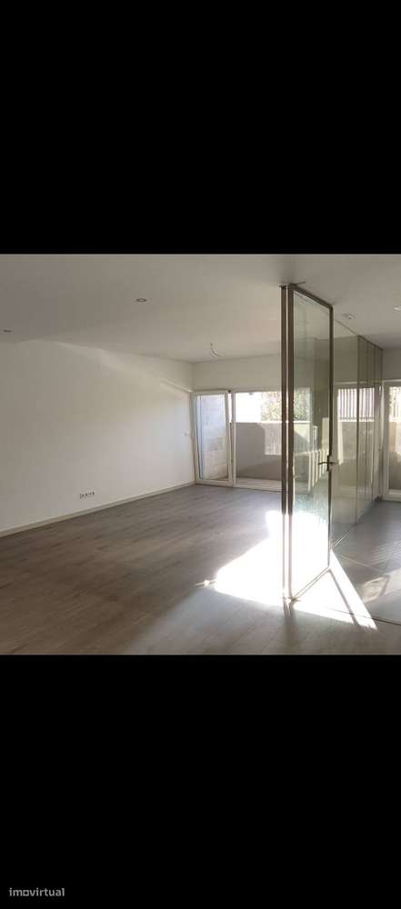 T2 moderno e confortável  (Praia da Granja) - Grande imagem: 4/23