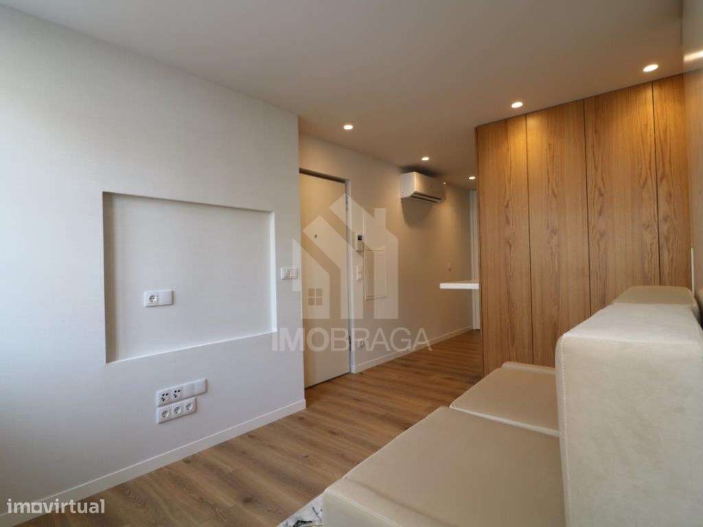 Venda de Apartamento T0 Novo, Mobilado e Equipado - Centro de Braga...-8