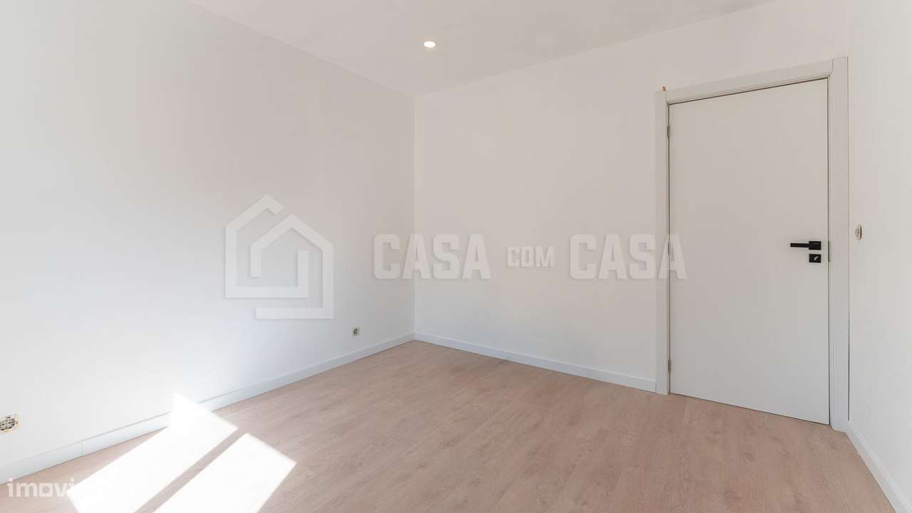 Apartamento T3 em Vildemoinhos-8