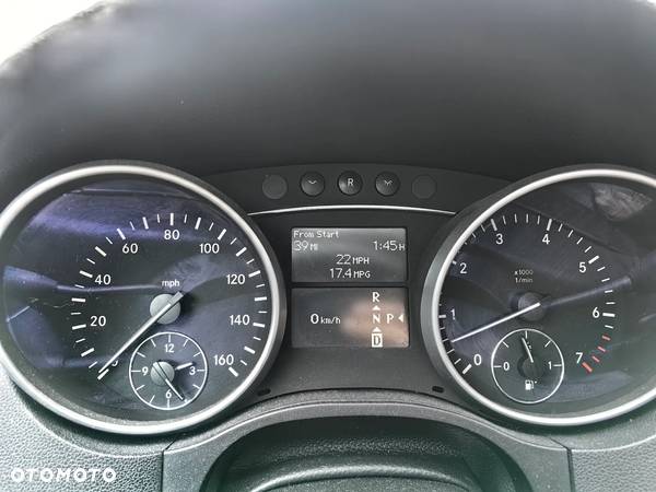 Mercedes-Benz ML 500 4-Matic - 6