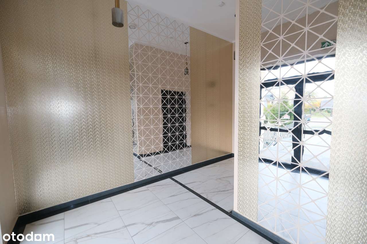 2-pokojowe mieszkanie plus 58 m2 poddasza - nowy blok w centrum Moniek-2