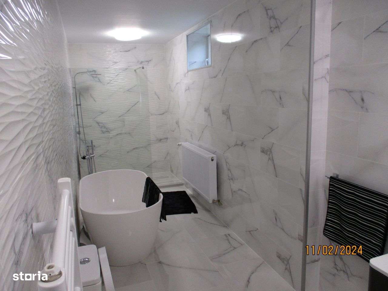 Comision 0 - Casa renovata cu 2 corpuri si gradina in Caransebes-12