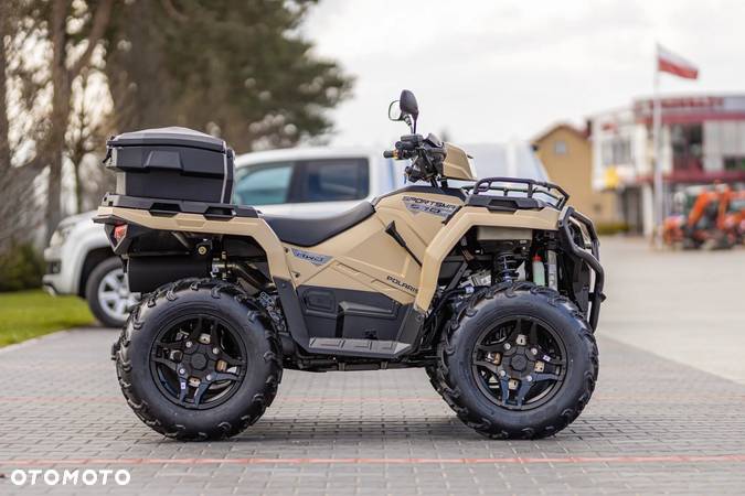 Polaris Sportsman - 4