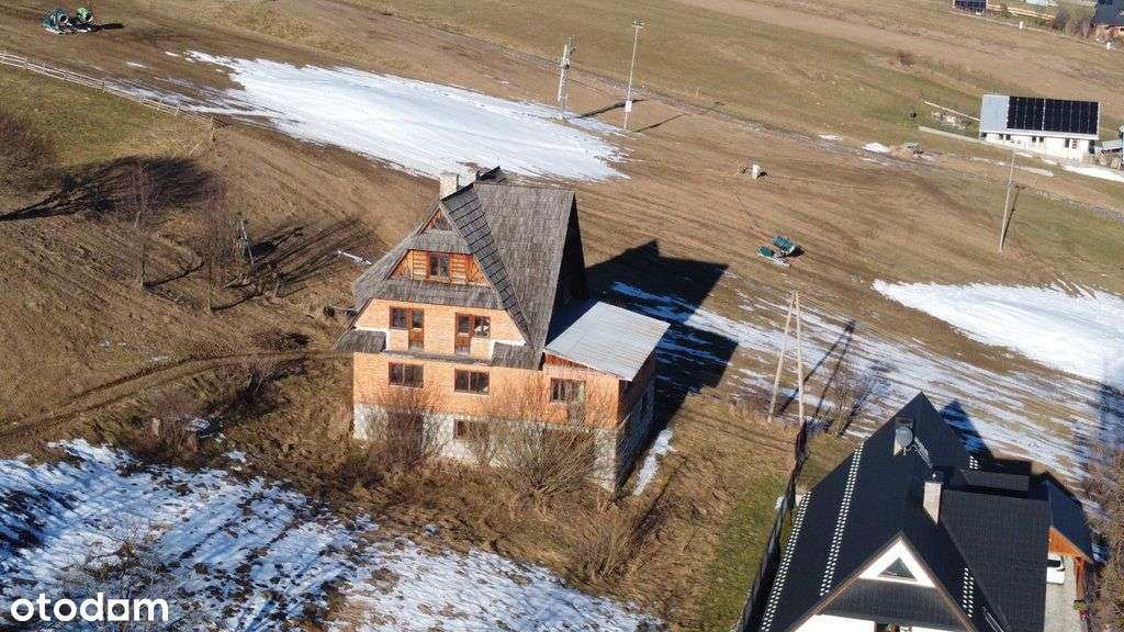 Dom z pięknym widokiem w stanie surowym Witów-5